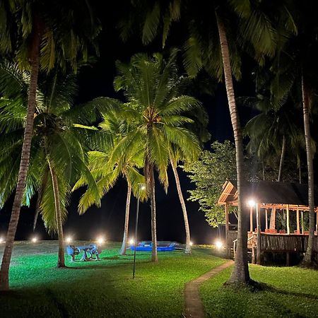Yonan River Face Safari Resort Udawalawe Ngoại thất bức ảnh